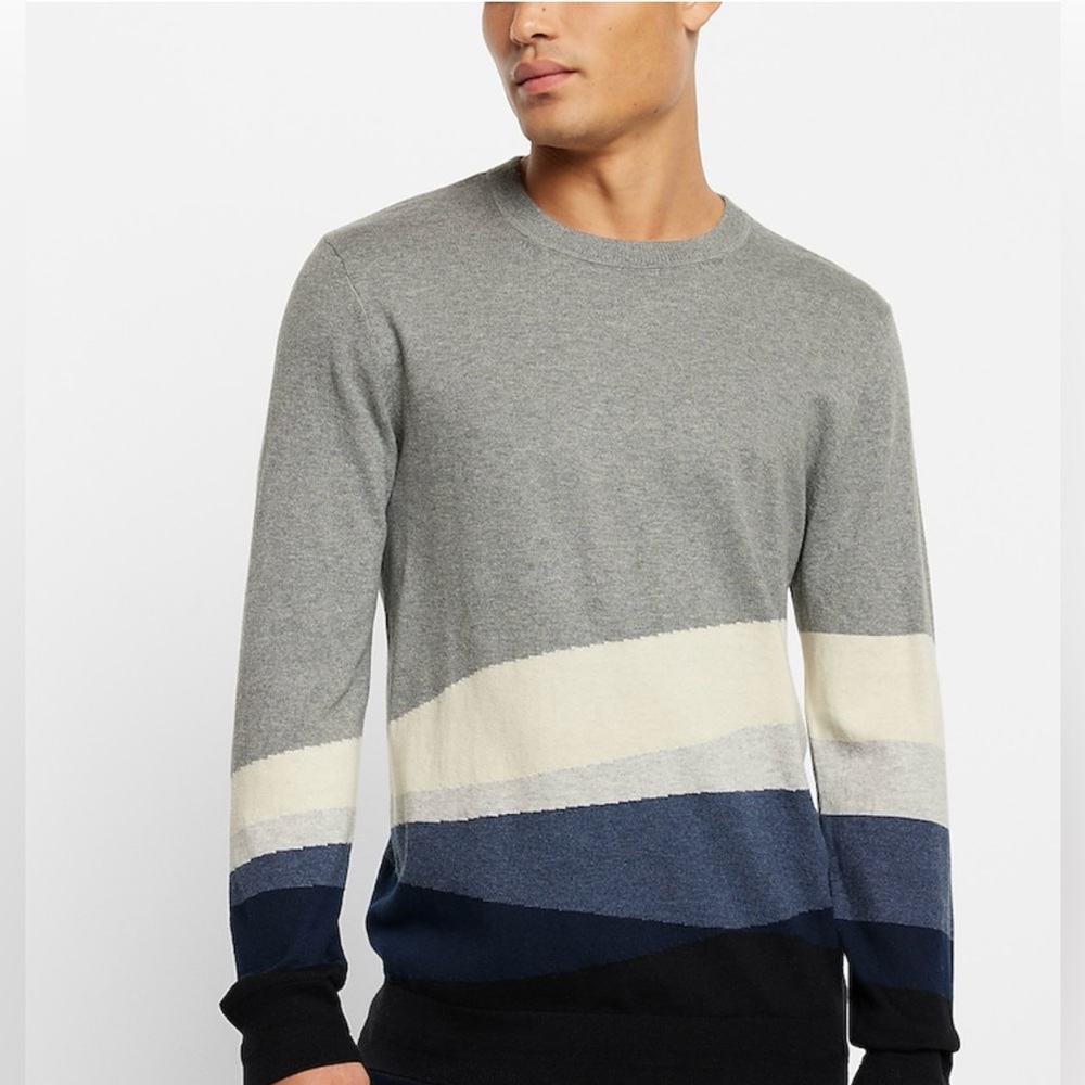 Abstract Gradient Pattern Crew Neck Sweater - image 1